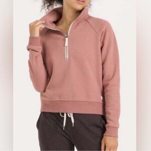 EUC Vuori quarter zip pullover